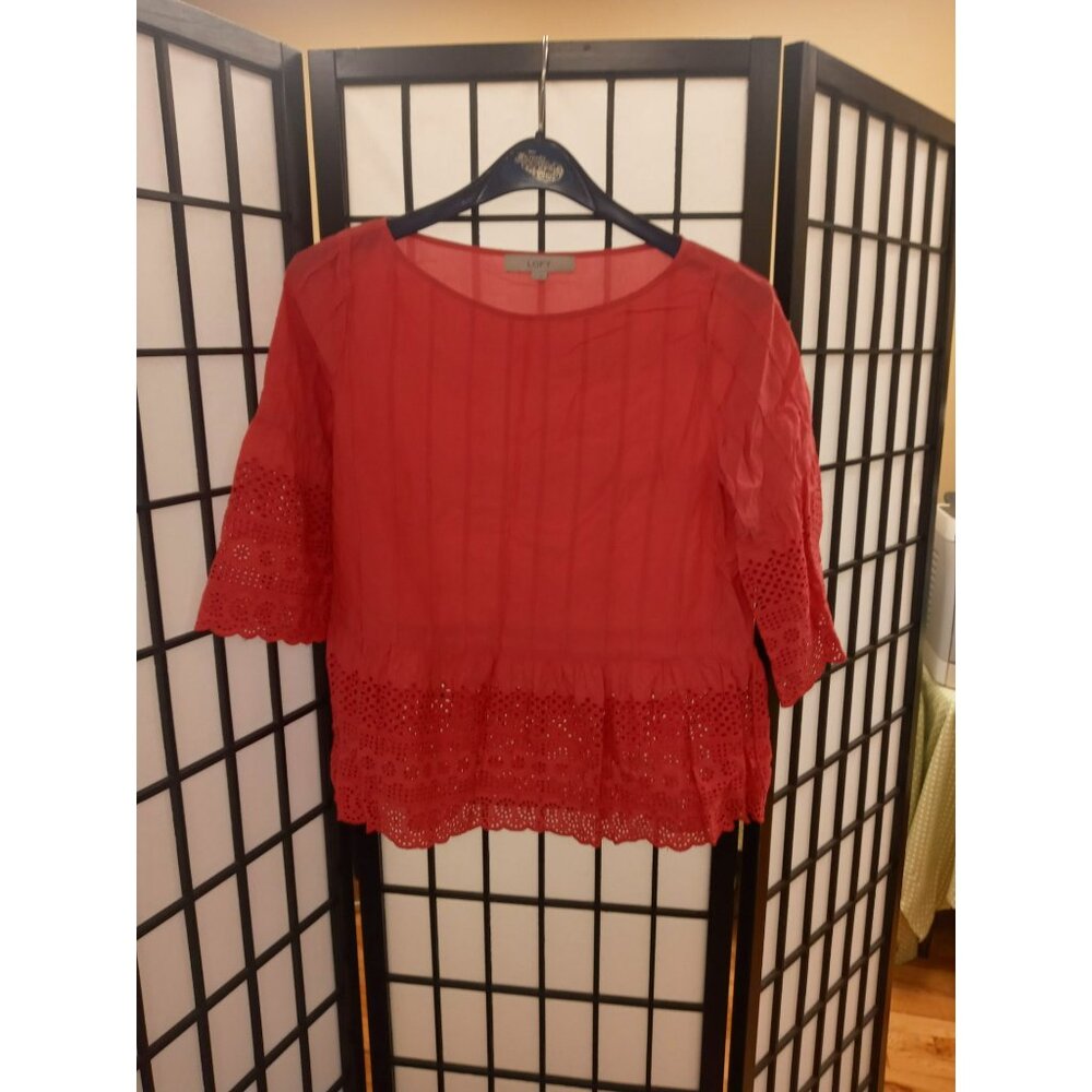 Loft Top Pink Size Small 3/4 Sleeve Eyelet Trim Casual Flowy Pullover Blouse